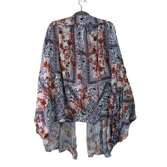 Hayden Rayon White Floral Tunic Wrap Top size 3XL Batwing Boho Colorful Classic - Picture 2 of 8